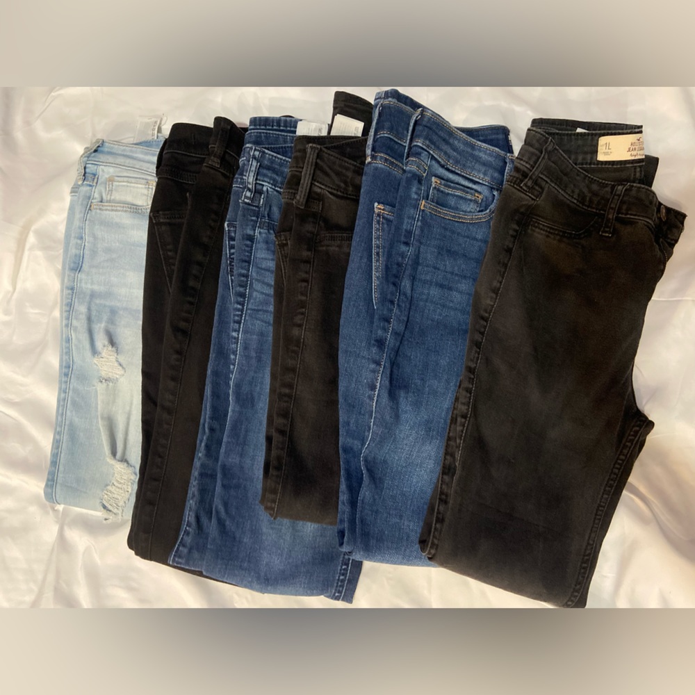 Lot of 6 Hollister Skinny Jeans